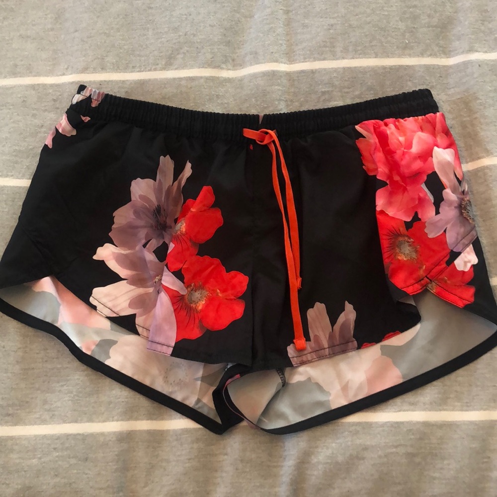 Running Shorts - Picture 2 of 5